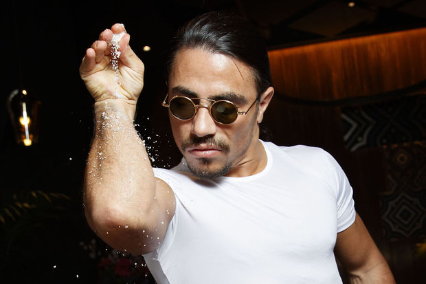 saltbae_salt1_index1a.jpg